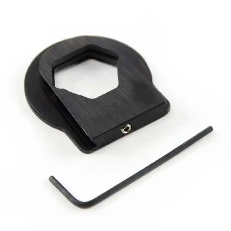 TWIST-OFF MIRROR MOUNT