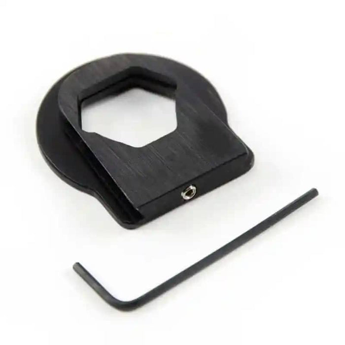 TWIST-OFF MIRROR MOUNT
