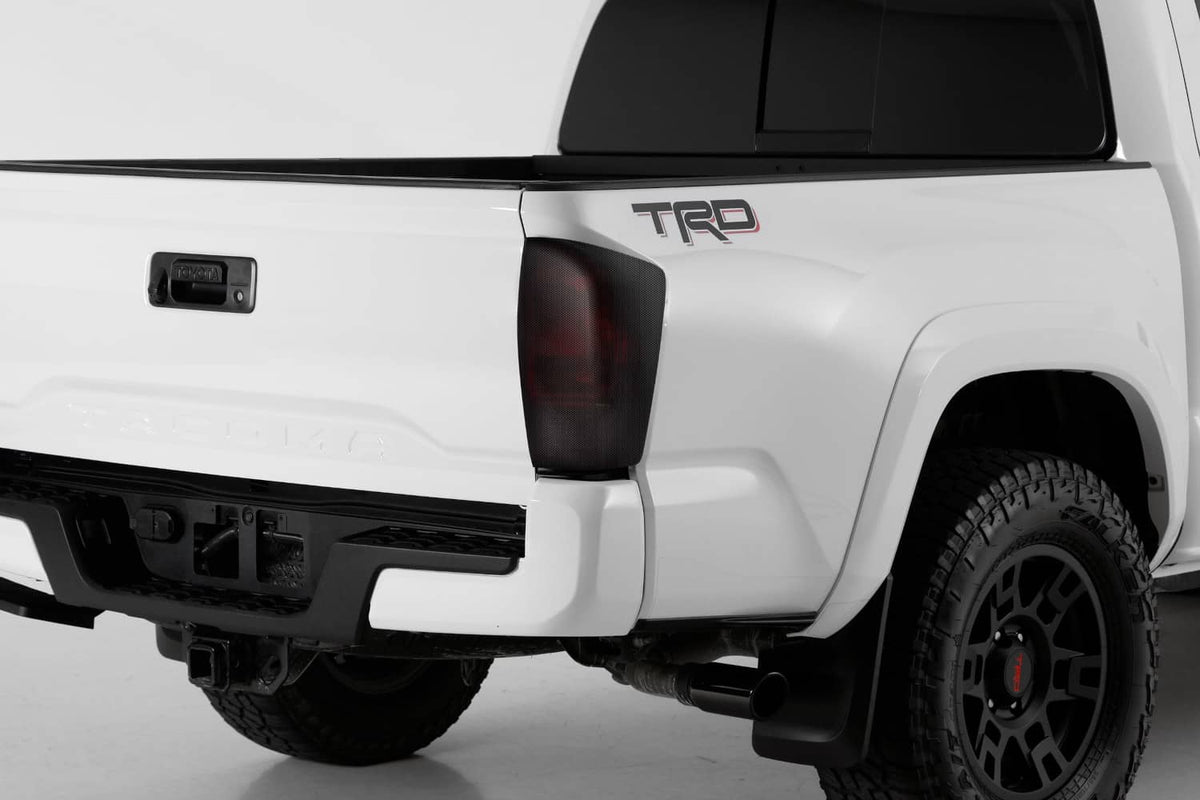 T.LITE CVR 16-23 TACOMA CARBON FIBER