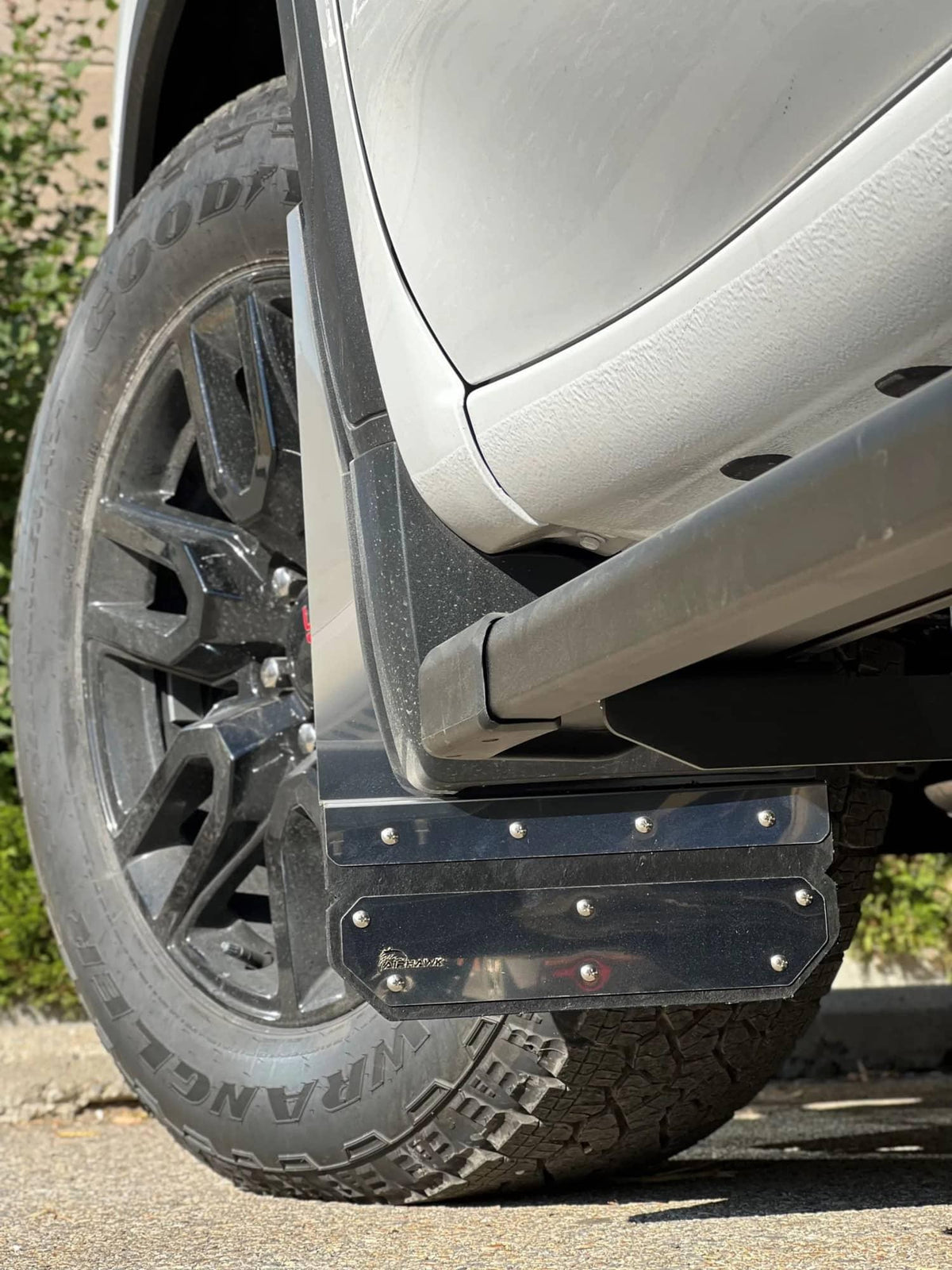 FRONT MUD FLAPS 19-26 GMC 1500 (EXC AT4X)