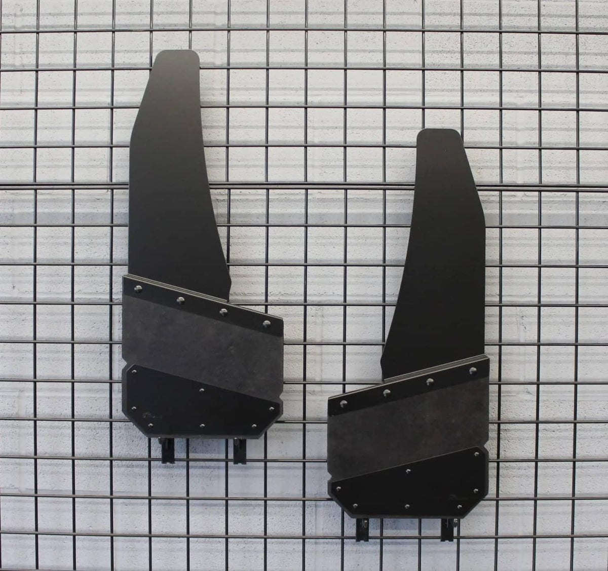 MUD FLAPS ANGLED CUT 16"