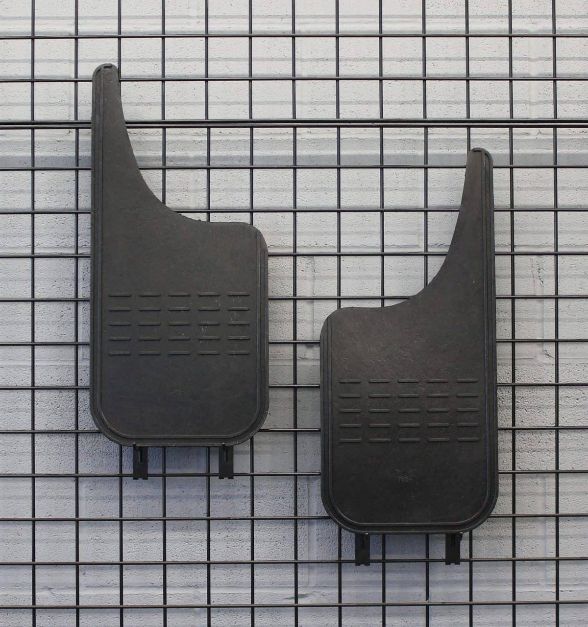 MUD FLAPS 12X26 MOON CUT
