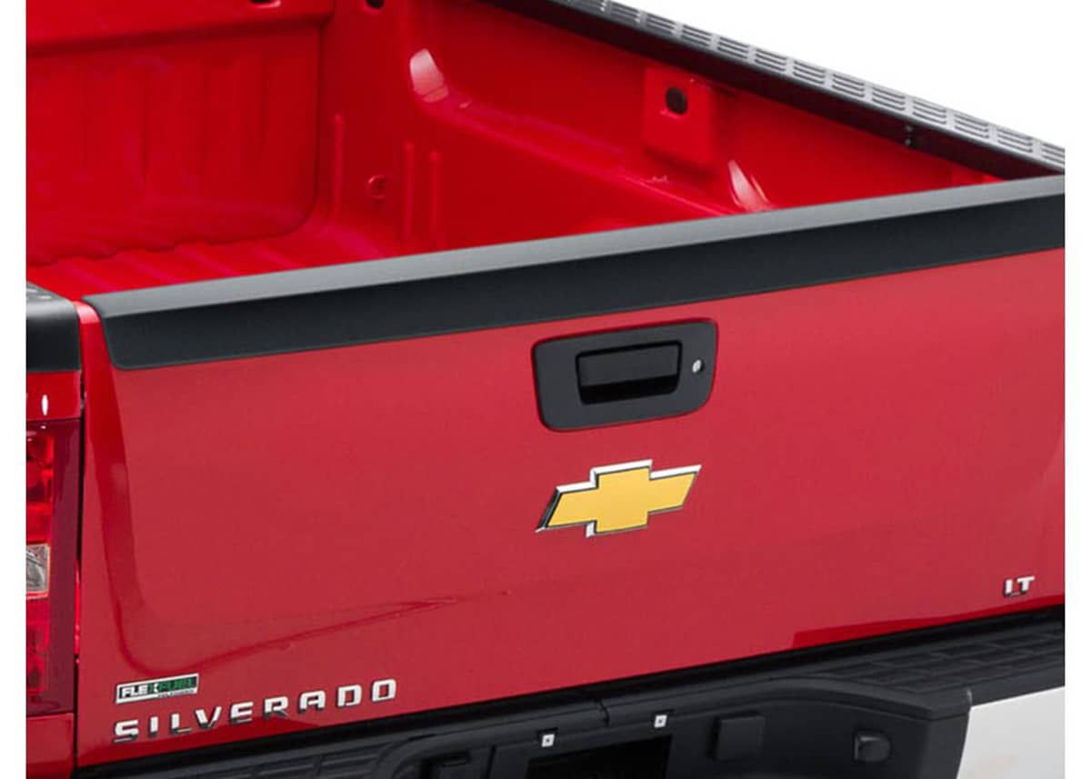 SMOOTHBACK TAILGATE CAP 99-06 SILVERADO/SIERRA 1500/01-06 SILVERADO/SIERRA HD