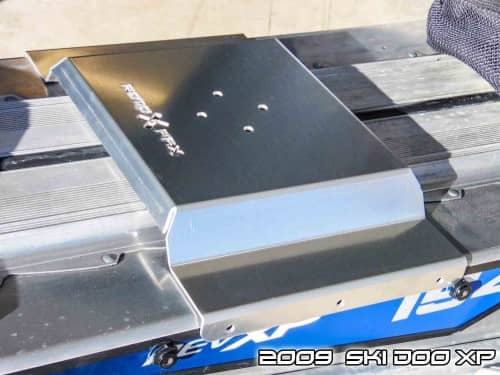 SNOWMOBILE PLATE POLARIS