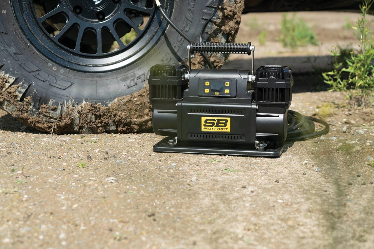 AIR COMPRESSOR - HIGH PERFORMANCE 10.6CFM / 300 LPM