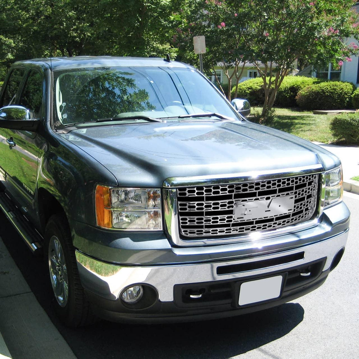 GRILL 07-13 GMC CHROME