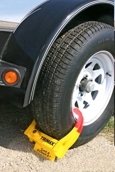 WHEEL CHOCK LOCK