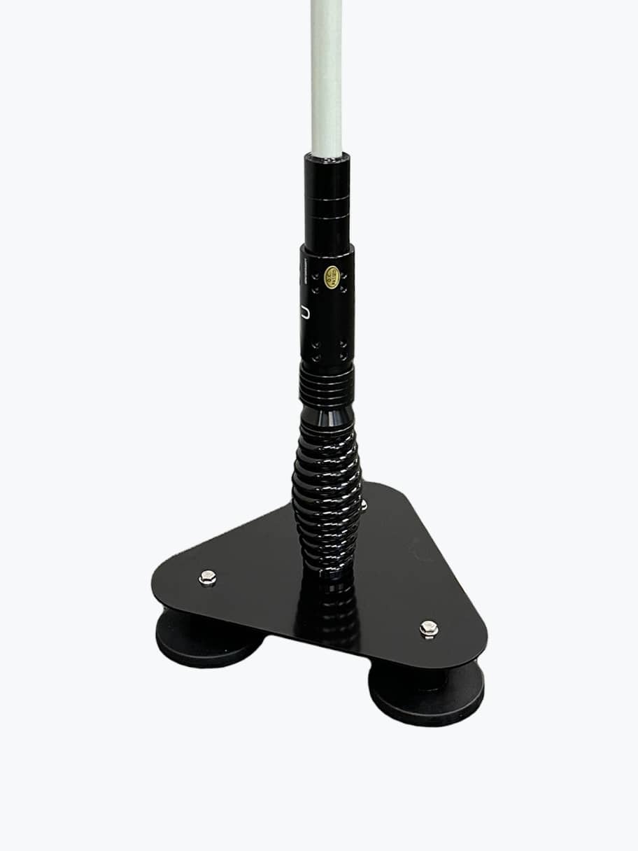 MAGNET MOUNT BRACKET FOR WHIPS