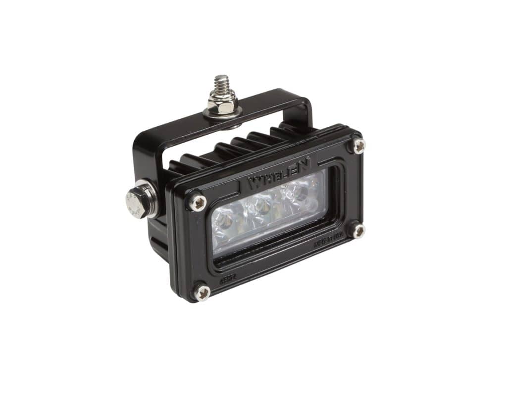 PIONEER NANO 3-LED BAIL MOUNT WORK LIGHT